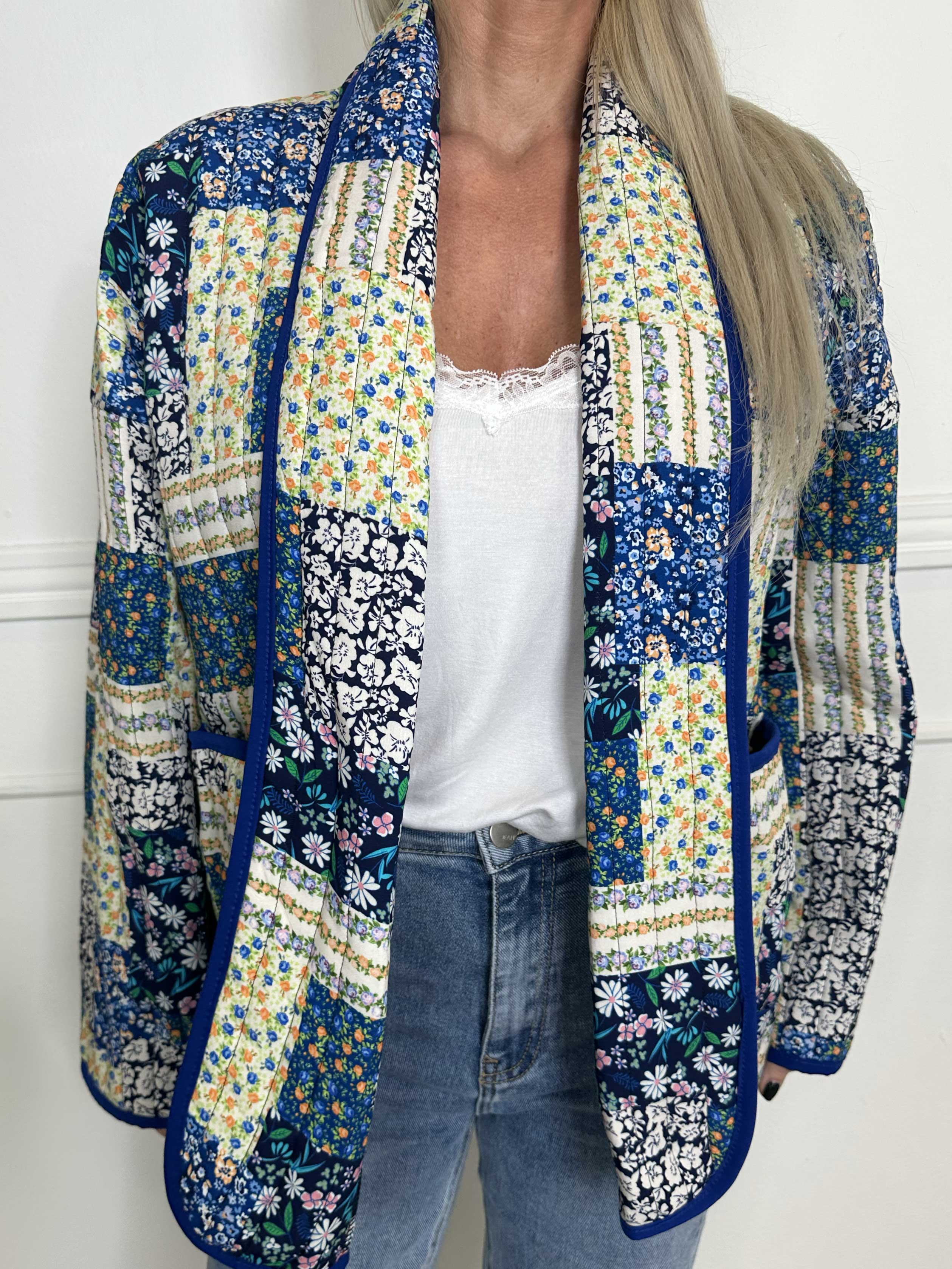 Niah - Mjuk blommig jacka